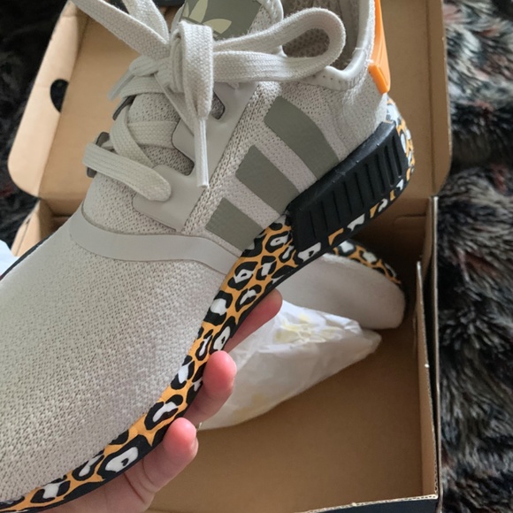 Adidas - Picture 12 of 13